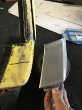 FITS HOLDEN TORANA LX LH LC PLENUM END